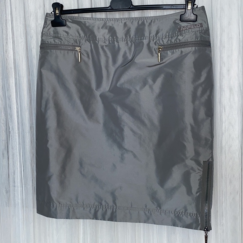 Airfield pencil skirt